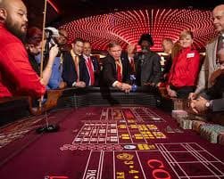 Kontrol pembayaran tar55 melalui ponsel